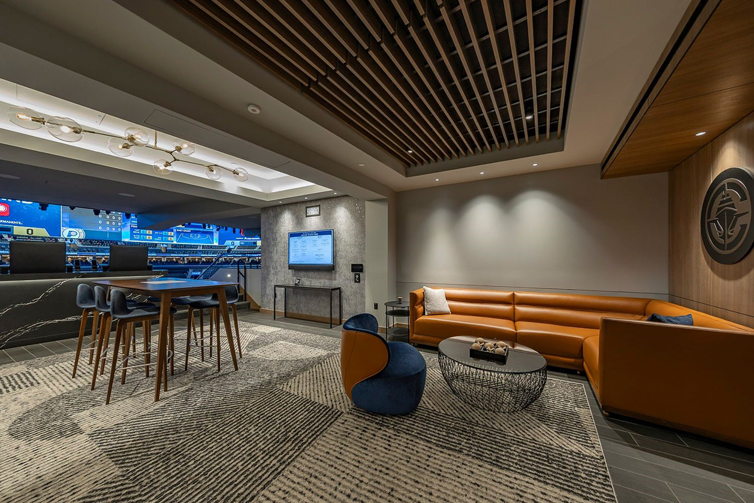 Sacramento Kings vs Los Angeles Clippers Holiday Suite Experience