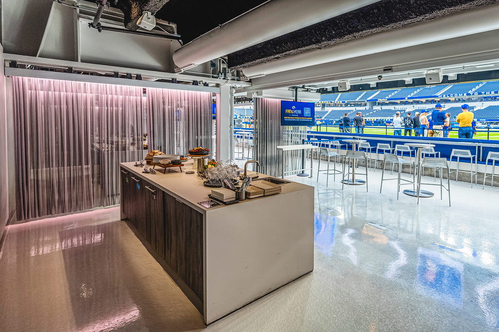 Los Angeles Rams vs Arizona Cardinals Field-side Suite Experience