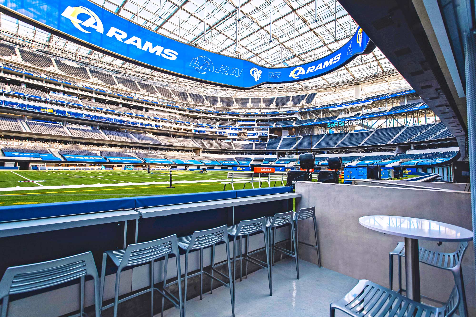 Los Angeles Rams vs Arizona Cardinals Field-side Suite Experience